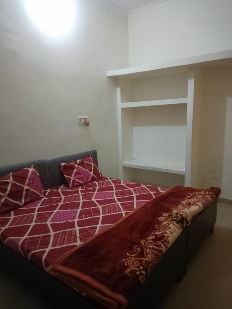 Khatu Shyam Guest House Ayodhya Exterior foto