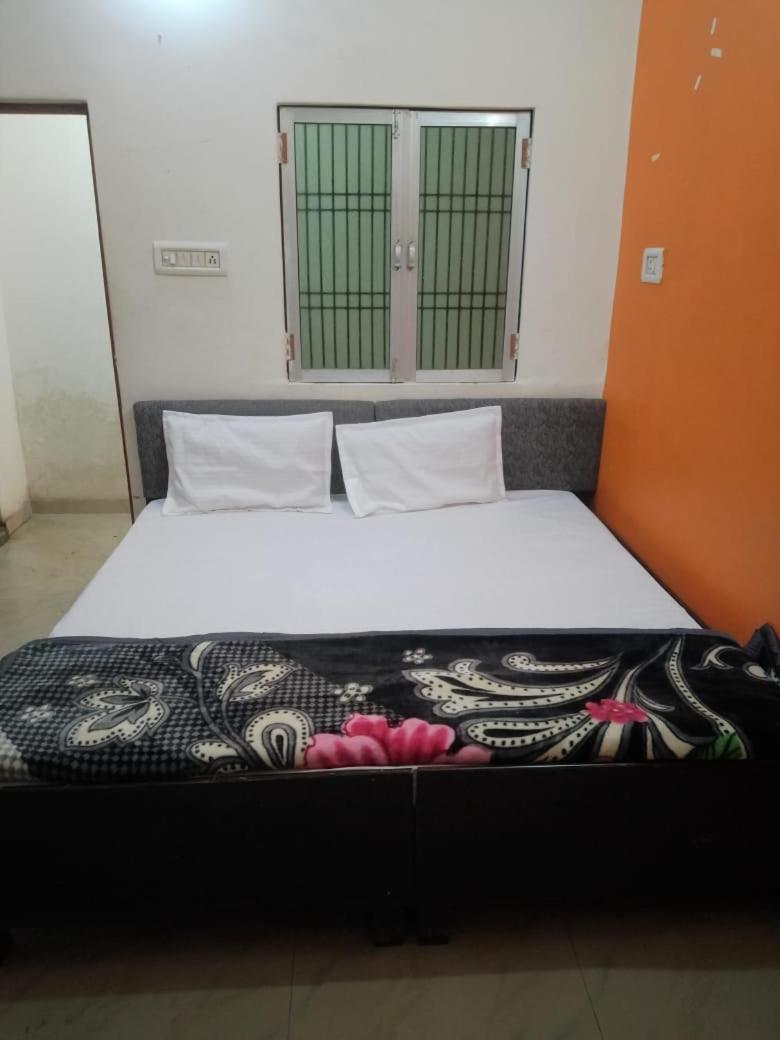 Khatu Shyam Guest House Ayodhya Exterior foto